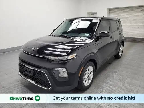 2022 Kia Soul LX FWD photo