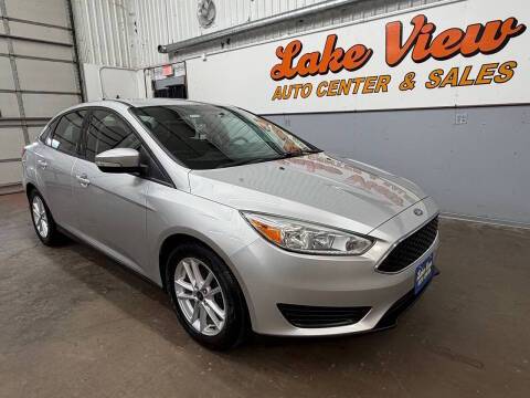 2016 Ford Focus SE FWD photo