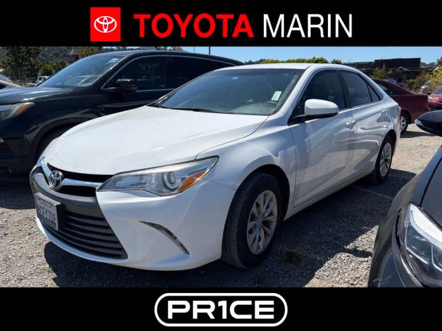2017 Toyota Camry LE FWD photo