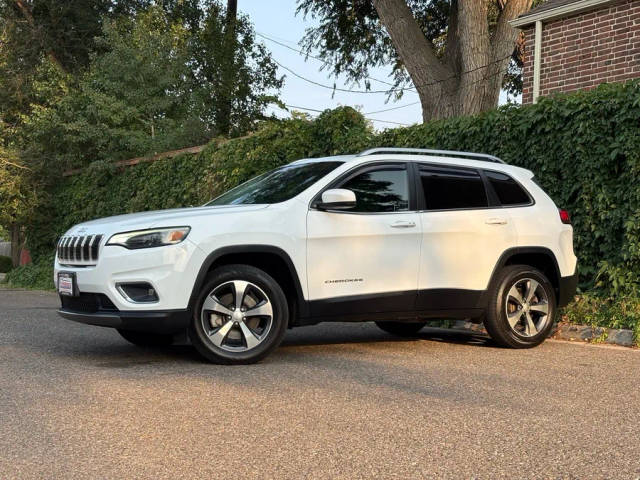 2020 Jeep Cherokee Limited 4WD photo
