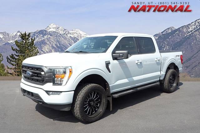 2022 Ford F-150 XLT 4WD photo