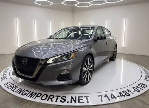 2021 Nissan Altima 2.5 SR FWD photo