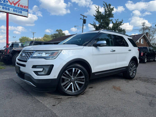 2017 Ford Explorer Platinum 4WD photo