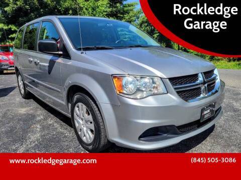2017 Dodge Grand Caravan SE FWD photo