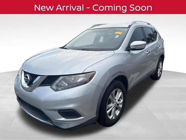 2016 Nissan Rogue SV FWD photo