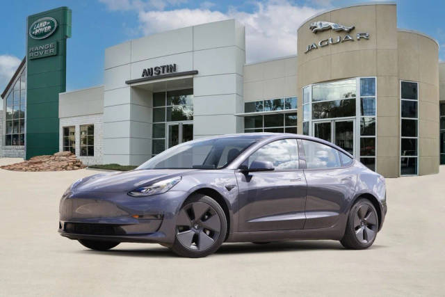 2021 Tesla Model 3 Standard Range Plus RWD photo