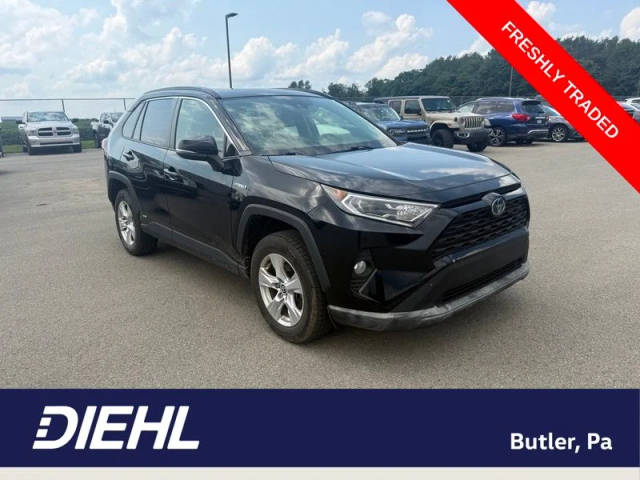 2021 Toyota RAV4 Hybrid XLE AWD photo