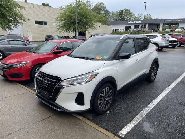 2023 Nissan Kicks SV FWD photo