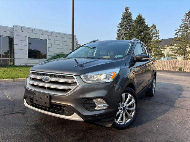 2017 Ford Escape Titanium FWD photo