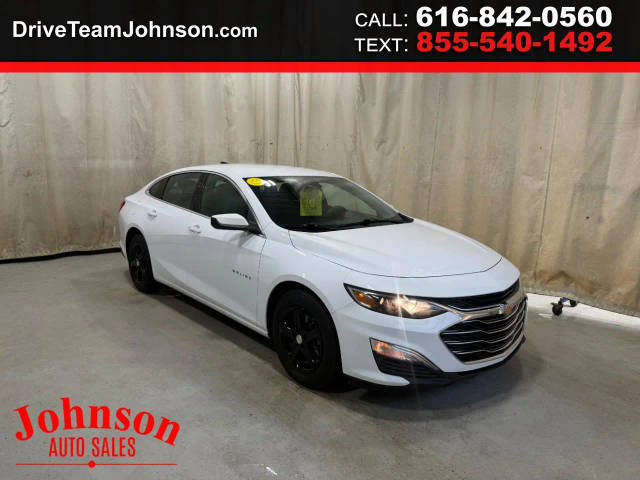 2022 Chevrolet Malibu LS FWD photo