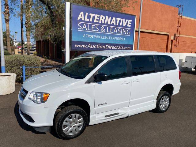 2018 Dodge Grand Caravan SE FWD photo