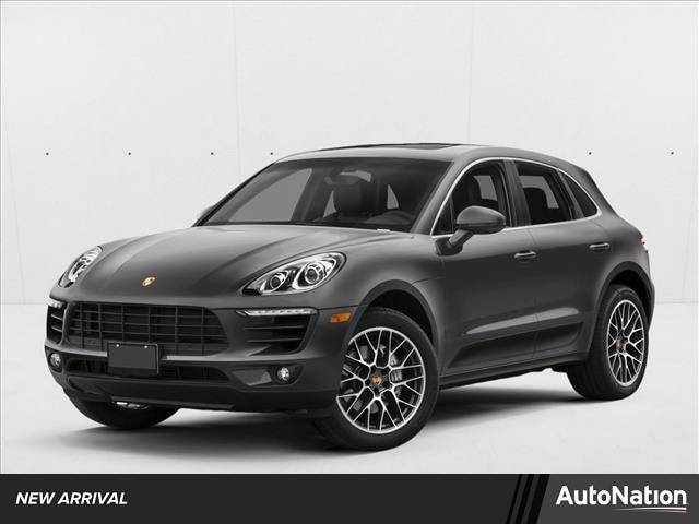 2017 Porsche Macan GTS AWD photo