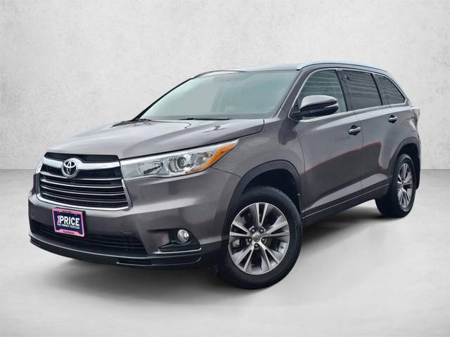 2015 Toyota Highlander XLE AWD photo
