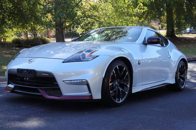 2015 Nissan 370Z NISMO RWD photo