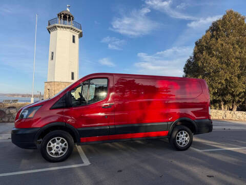 2015 Ford Transit Van  RWD photo