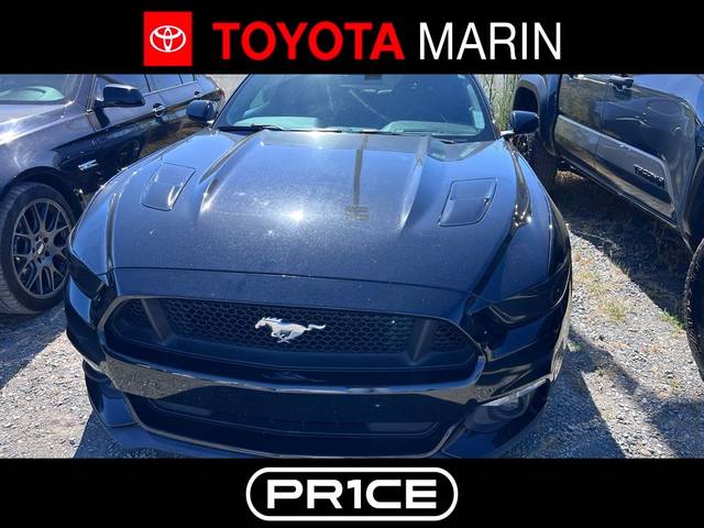 2015 Ford Mustang GT Premium RWD photo