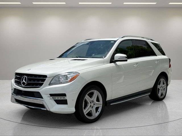 2015 Mercedes-Benz M-Class ML 400 AWD photo