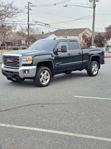 2015 GMC Sierra 2500HD SLE 4WD photo