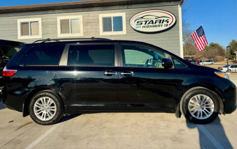 2015 Toyota Sienna XLE Premium FWD photo