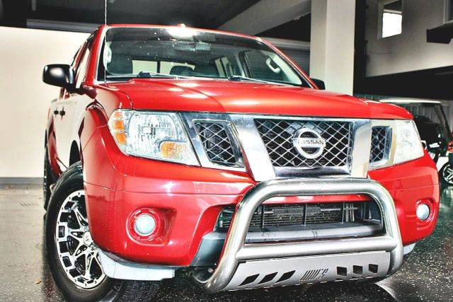 2015 Nissan Frontier SV RWD photo