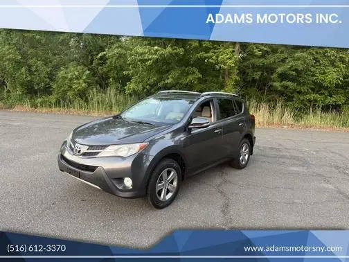 2015 Toyota RAV4 XLE AWD photo