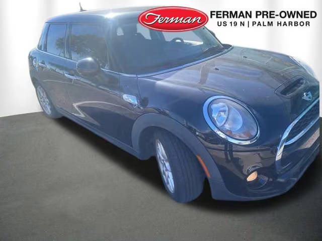 2015 MINI Hardtop 4 Door S FWD photo