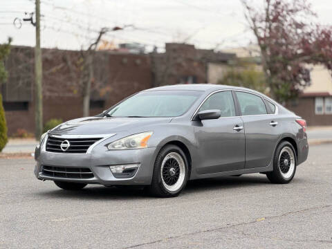 2015 Nissan Altima 2.5 S FWD photo