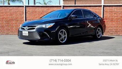 2015 Toyota Camry LE FWD photo