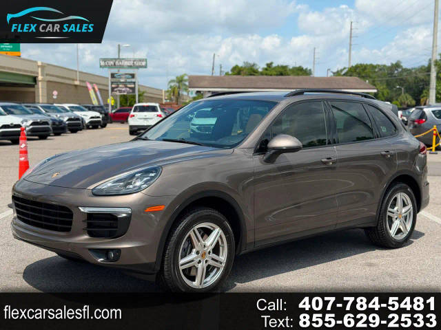 2016 Porsche Cayenne AWD photo