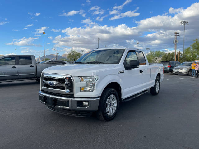 2015 Ford F-150 XLT RWD photo