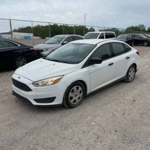 2015 Ford Focus S FWD photo