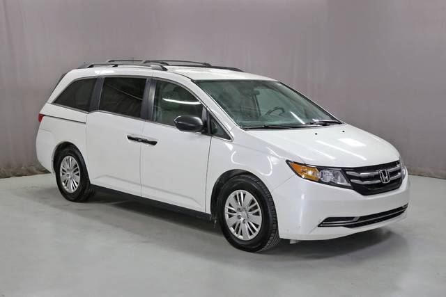 2015 Honda Odyssey LX FWD photo