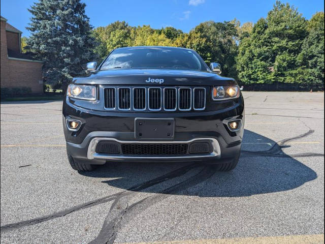 2015 Jeep Grand Cherokee Laredo 4WD photo