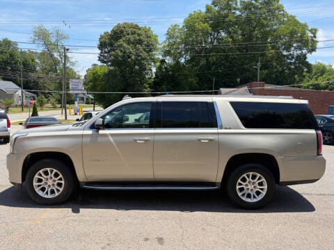 2015 GMC Yukon XL SLE 4WD photo