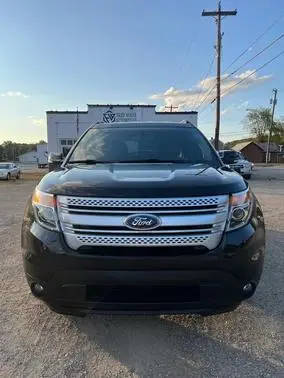 2015 Ford Explorer XLT 4WD photo