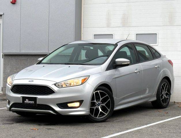 2015 Ford Focus SE FWD photo