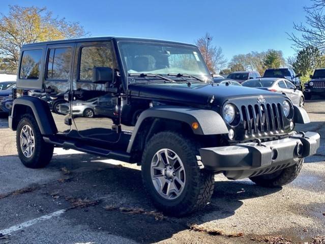 2015 Jeep Wrangler Unlimited Rubicon 4WD photo