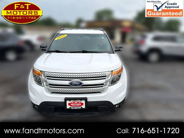 2015 Ford Explorer XLT 4WD photo