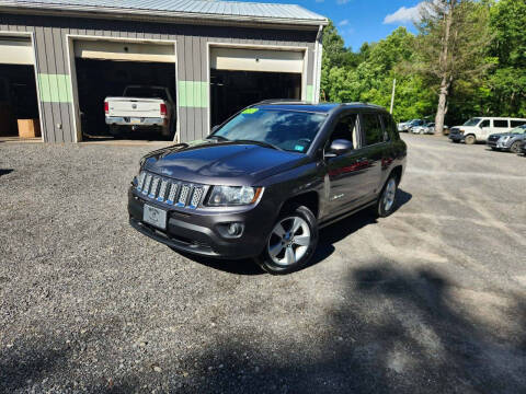 2015 Jeep Compass Latitude 4WD photo