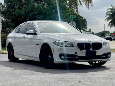 2015 BMW 5 Series 528i xDrive AWD photo