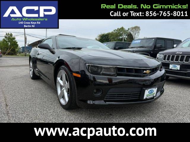 2015 Chevrolet Camaro LT RWD photo