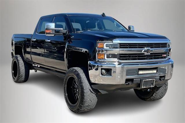 2015 Chevrolet Silverado 2500HD LTZ 4WD photo