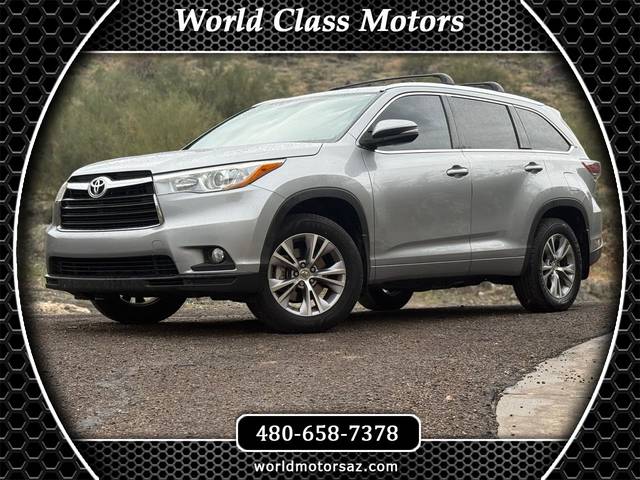 2015 Toyota Highlander XLE AWD photo