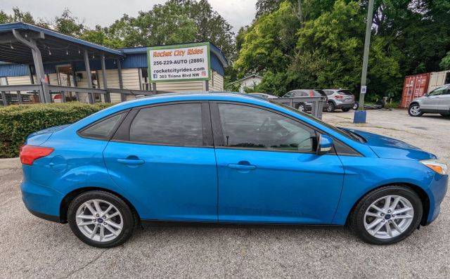 2015 Ford Focus SE FWD photo