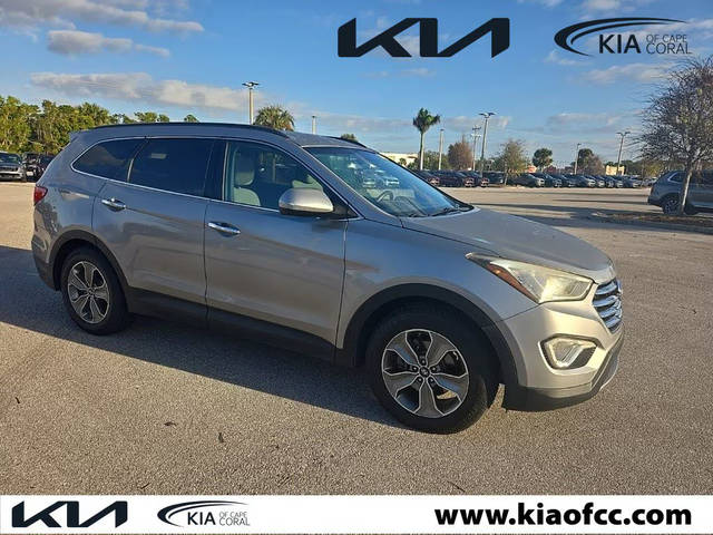 2015 Hyundai Santa Fe GLS FWD photo