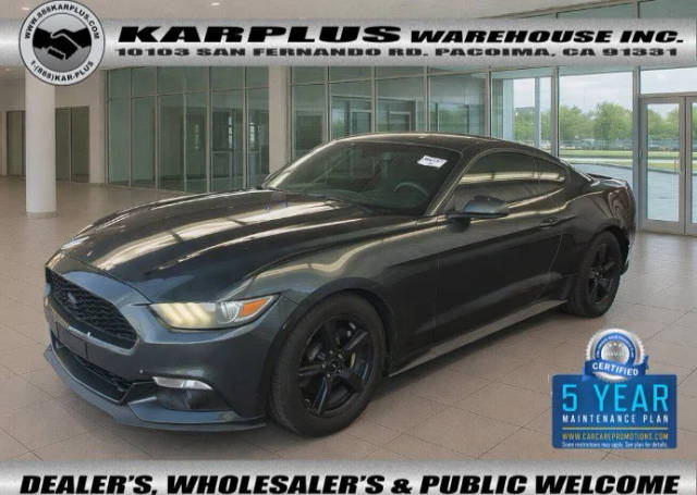 2015 Ford Mustang V6 RWD photo