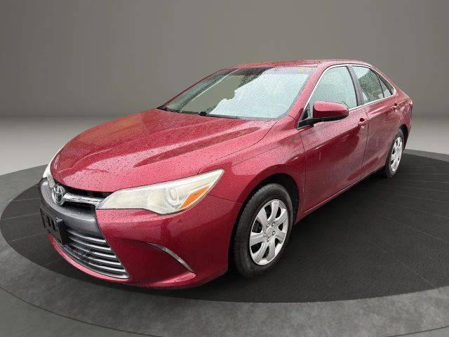 2015 Toyota Camry LE FWD photo