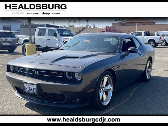 2015 Dodge Challenger R/T Plus RWD photo