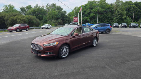 2016 Ford Fusion SE FWD photo