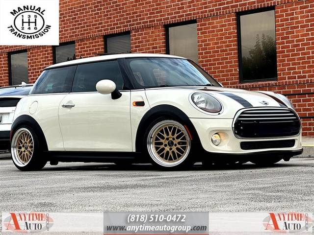 2015 MINI Hardtop 2 Door  FWD photo